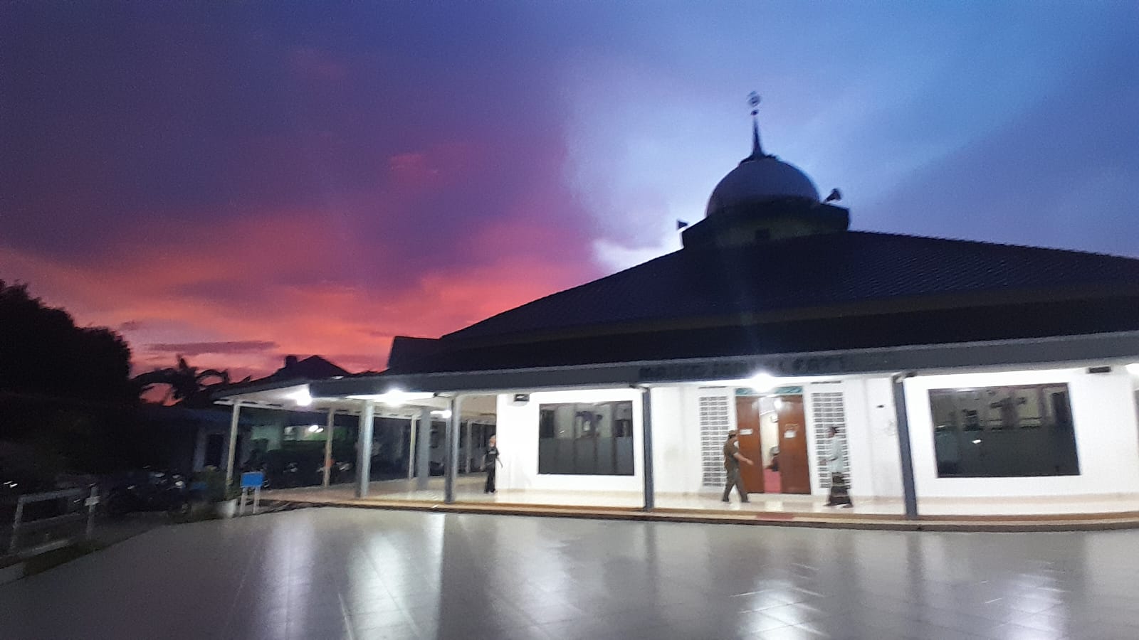 Masjid RW 18